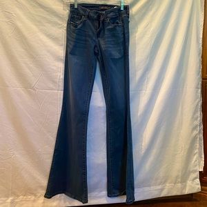 LEVEL 99 Flare Jeans